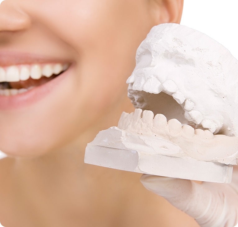 Model Used To Make Dentures | Chestermere Lifepath Dental | Lifepath Dental & Wellness